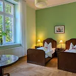 Gutshaus Gottin Gbr فيلة Warnkenhagen (Rostock)