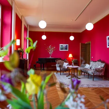 Gutshaus Gottin Gbr * Warnkenhagen (Rostock)