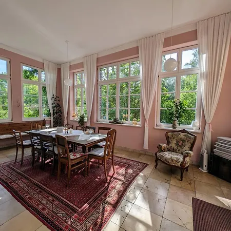 Βίλα Gutshaus Gottin Gbr