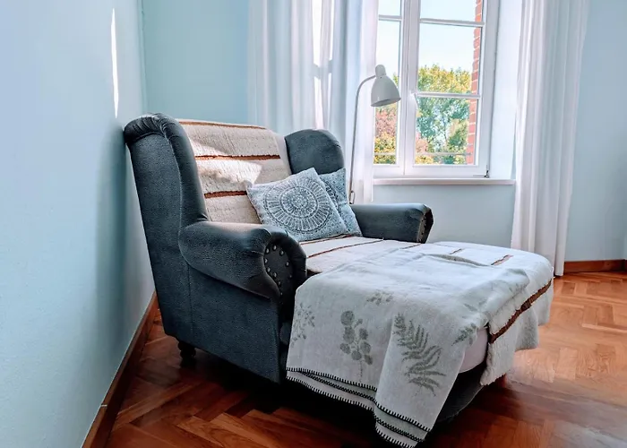 Gutshaus Gottin Gbr Villa Warnkenhagen (Rostock)