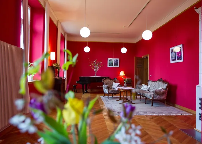 Gutshaus Gottin Gbr * Warnkenhagen (Rostock)