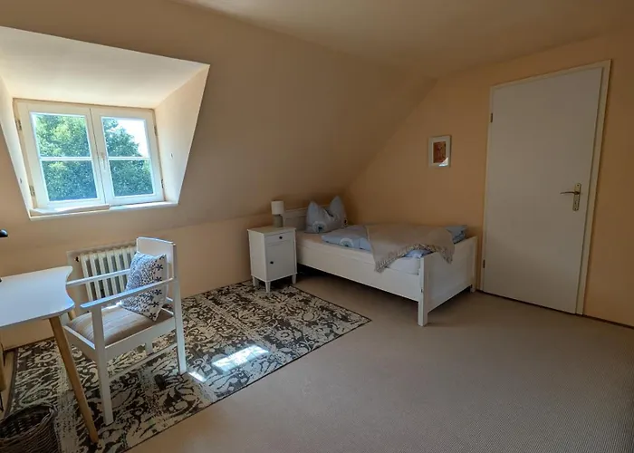 Villa Gutshaus Gottin Gbr Warnkenhagen (Rostock)