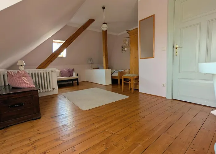 Gutshaus Gottin Gbr * Warnkenhagen (Rostock)