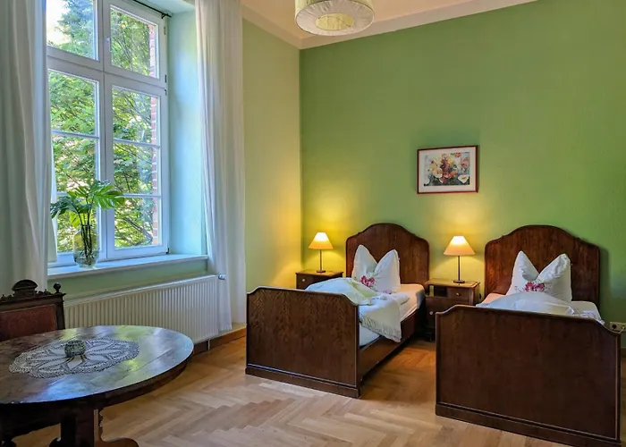 Gutshaus Gottin Gbr Villa Warnkenhagen (Rostock)