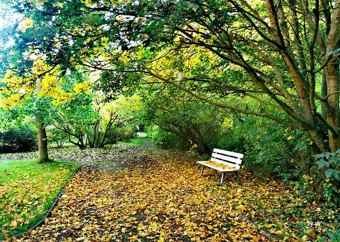 Gutshaus Gottin Gbr Villa Warnkenhagen (Rostock)
